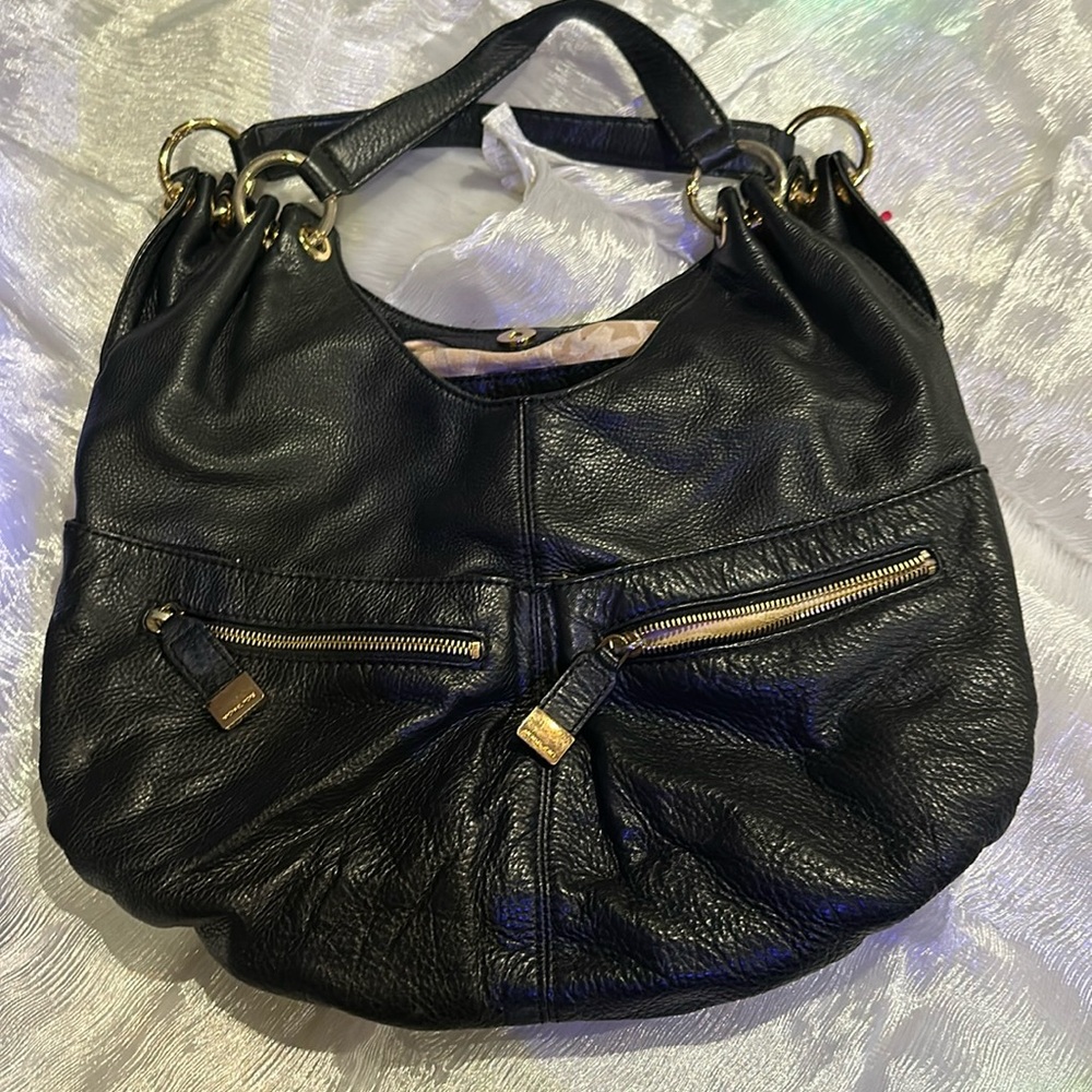 Michele Kors black leather bag